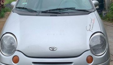 Gia đình bán Daewoo Matiz SE sản xuất năm 2002, màu bạc