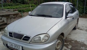 Bán Daewoo Lanos đời 2001, màu bạc, xe chạy tốt