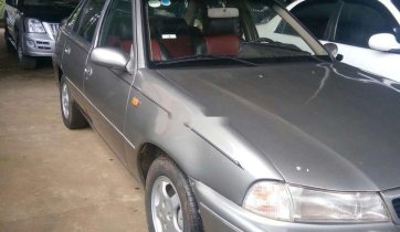 Cần bán Daewoo Cielo năm sản xuất 1996, xe nhập. Máy móc ok