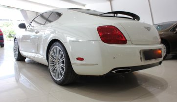 Khách đổi Rollroy Phantom nên cần bán Bentley Continental 2010 đi lướt siêu đẹp