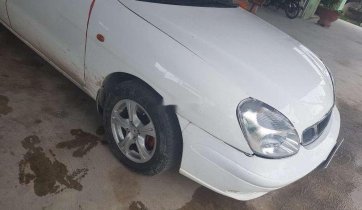 Cần bán xe Daewoo Nubira đời 2001, xe nhập chính hãng