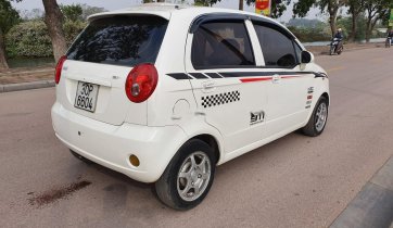 Cần bán Daewoo Matiz Sx đời 2009, màu trắng, xe nhập