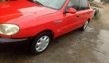 Cần bán xe Daewoo Lanos 2002, màu đỏ, nhập khẩu, giá chỉ 58 triệu