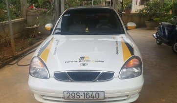 Bán ô tô Daewoo Nubira đời 2002, màu trắng