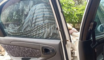 Cần bán Daewoo Lanos đời 2003, màu trắng, giá chỉ 80 triệu