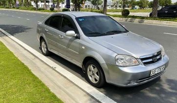 Cần bán gấp Daewoo Lacetti EX đời 2010, màu bạc còn mới giá cạnh tranh