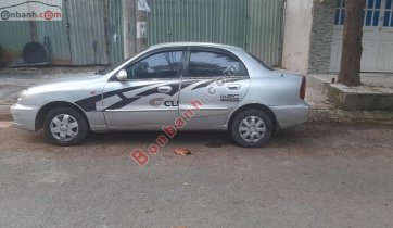 Bán xe Daewoo Lanos SX năm sản xuất 2003, màu bạc chính chủ, giá tốt
