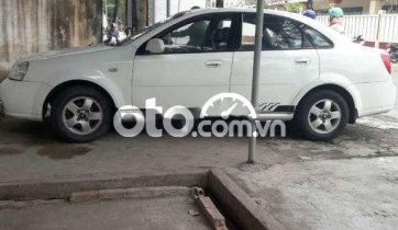Cần bán Daewoo Lacetti EX đời 2005, màu trắng, xe nhập
