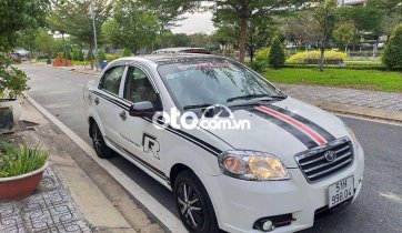 Cần bán xe Daewoo Gentra đời 2008, màu trắng, nhập khẩu nguyên chiếc, giá tốt