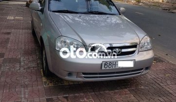 Bán Daewoo Lacetti năm sản xuất 2010, màu bạc