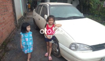 Bán ô tô Daewoo Racer năm 1994, màu trắng, xe nhập