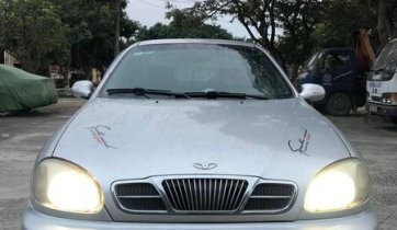 Bán ô tô Daewoo Lanos sản xuất năm 2004, màu bạc