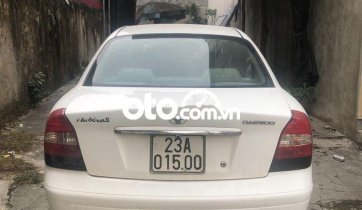 Cần bán lại xe Daewoo Nubira 1.6MT sản xuất 2002, màu trắng