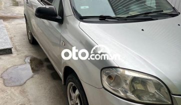 Cần bán gấp Daewoo Gentra SX năm sản xuất 2006, màu bạc