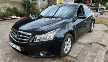 Bán xe Daewoo Lacetti SE sản xuất năm 2010, màu đen, nhập khẩu