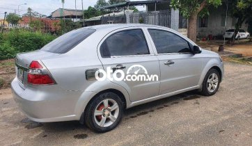 Cần bán xe Daewoo Gentra SX năm 2009, màu bạc, xe nhập chính chủ