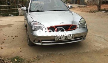 Bán Daewoo Nubira 2.0 năm 2001, màu bạc, xe nhập