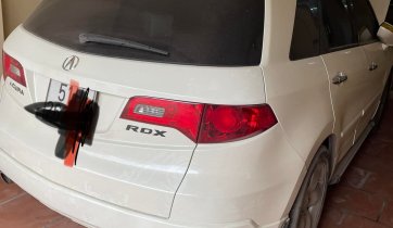 Màu trắng, xe nhập xe gia đình