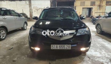 Màu đen, nhập khẩu nguyên chiếc xe gia đình