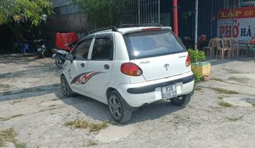 Xe gia đình hoặc tập lái