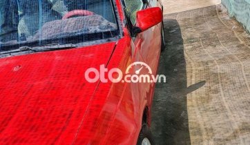 Màu đỏ, xe nhập giá cạnh tranh