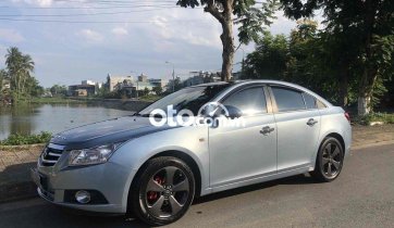 Màu bạc, nhập khẩu nguyên chiếc, giá 235tr