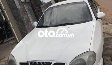 Màu trắng, xe nhập, giá chỉ 50 triệu