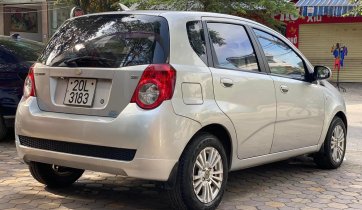 Màu bạc, nhập khẩu nguyên chiếc