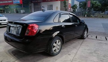 Xe màu đen giá ưu đãi