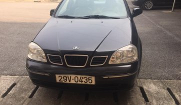 Màu đen giá hữu nghị