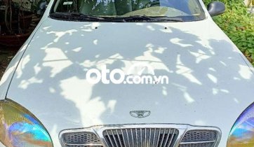 Xe Daewoo Lanos 2001 màu trắng đăng kiểm mới 12/05
