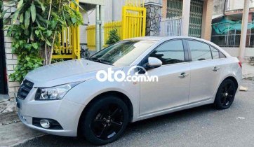 Nhà dư dùng xe oto chính chủ