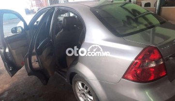Cần đổi xe nên bán...gentra207 vừa đăng kiểm..
