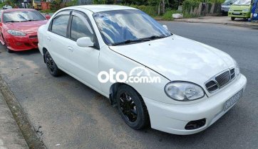 Lanos SX 2002 .5cho .xe đẹp máy êm.